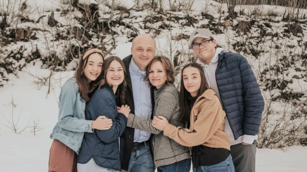 Learn Bright Team: Maren Hill and Family